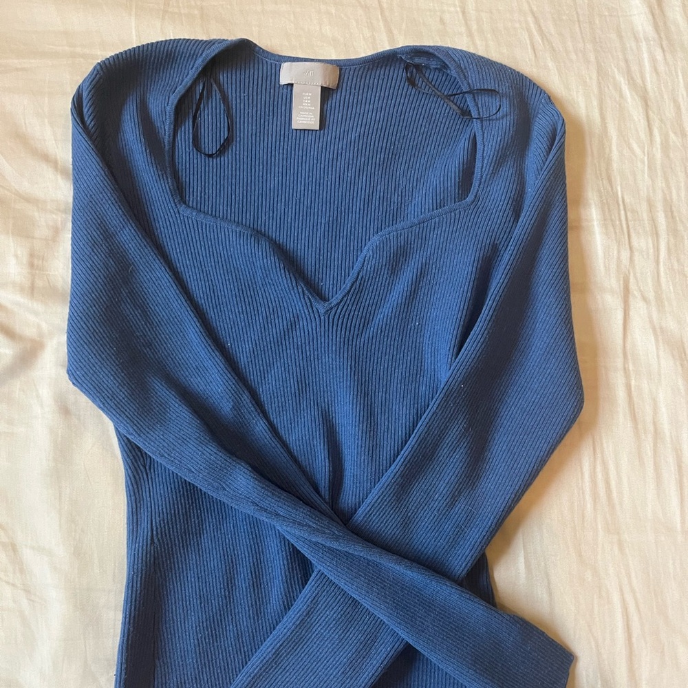 H&M long sleeve!